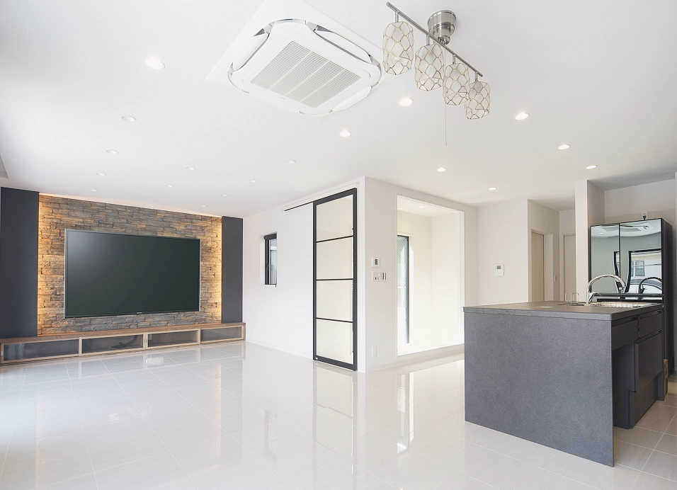 開放感につつまれる2階リビングの家